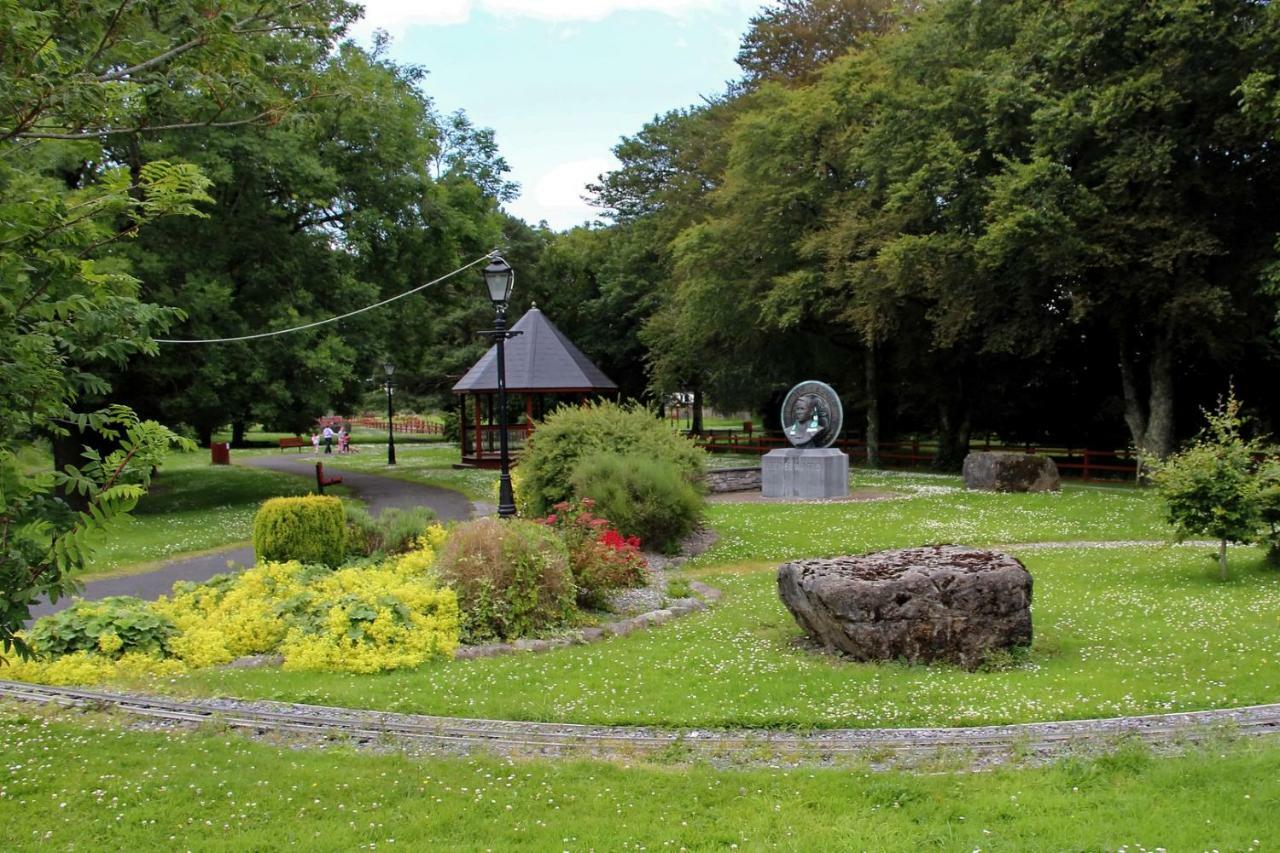 Coach House Hotel Sligo Ballymote المظهر الخارجي الصورة
